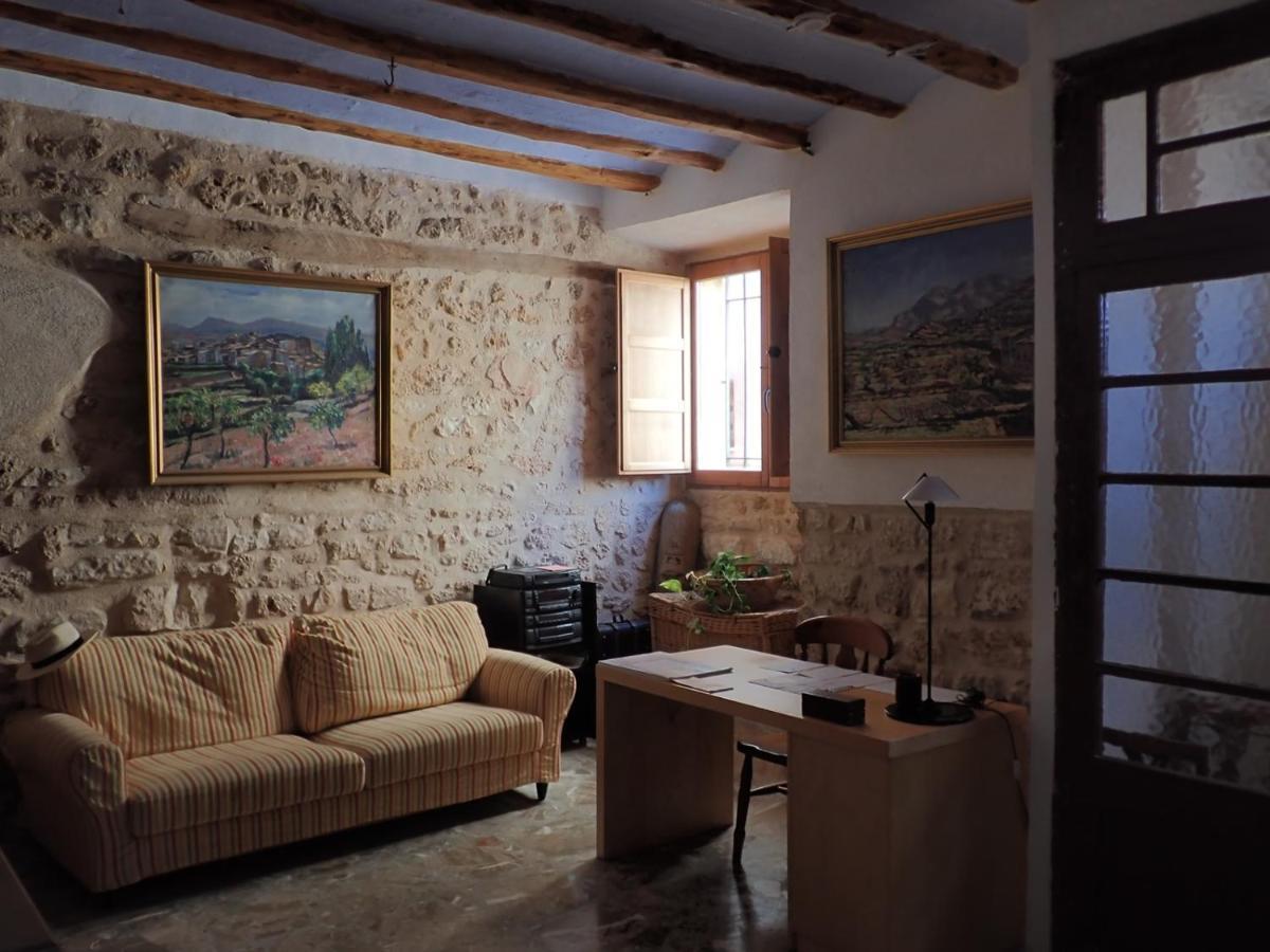 Albergue Casa De L'Aigua Beceite Esterno foto