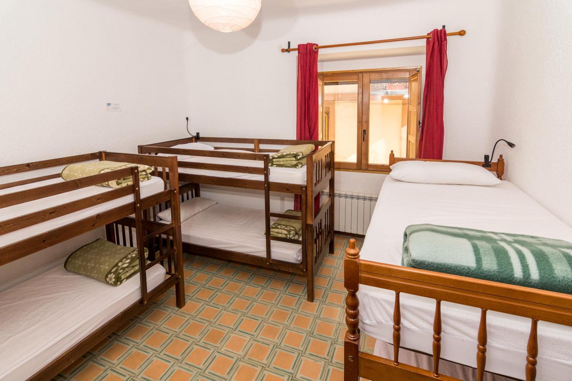 Albergue Casa De L'Aigua Beceite Esterno foto